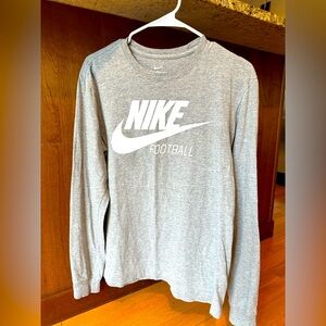 Men’s Nike long sleeve T-shirt, size small.